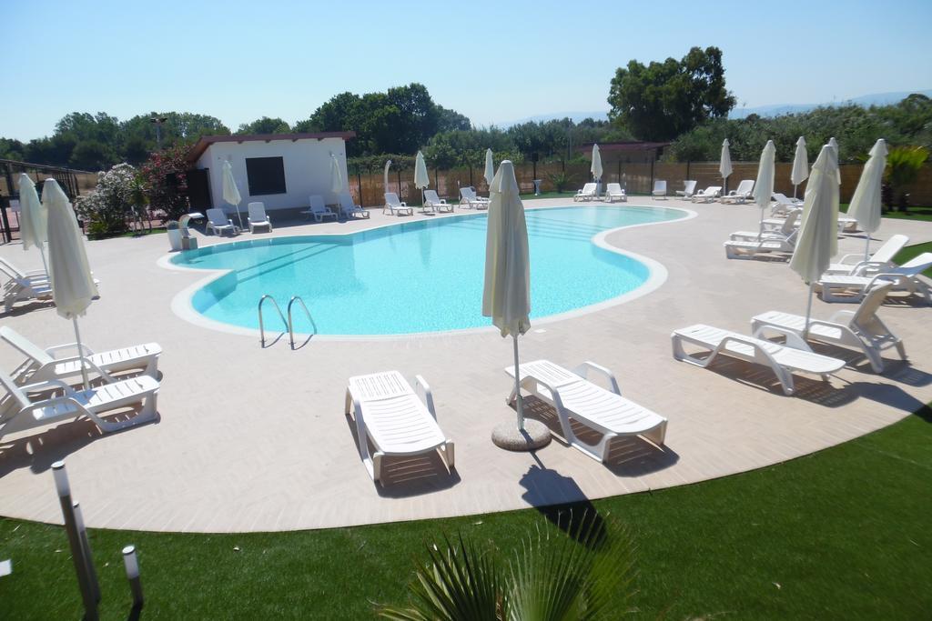 Camping Villaggio Riviera Foce Varano Kültér fotó